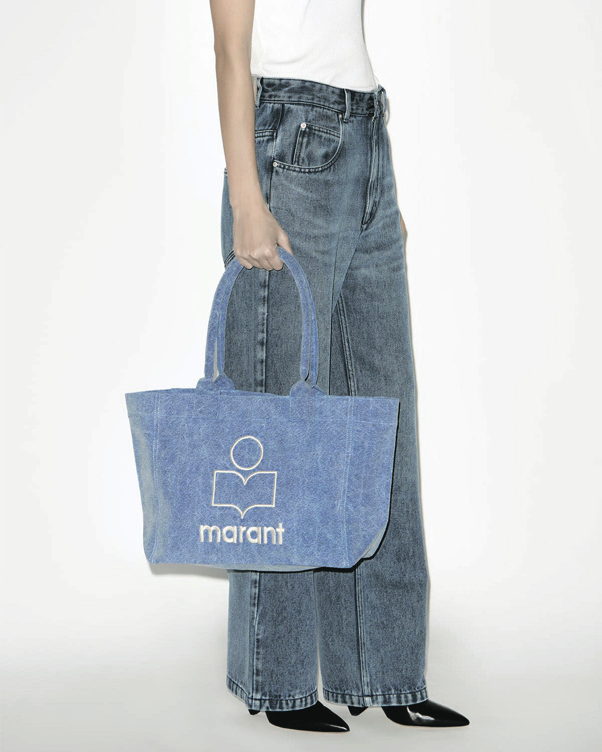 Yenky Zipped bag